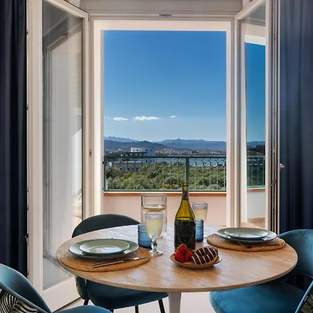 Maison Du Port - Boutique By Homey Experience Apartment *