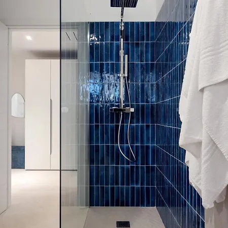 Maison Du Port - Boutique By Homey Experience Apartment