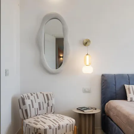 Maison Du Port - Boutique By Homey Experience Apartment