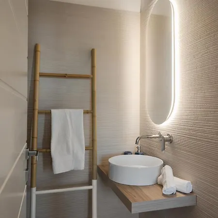 Maison Du Port - Boutique By Homey Experience * Olbia