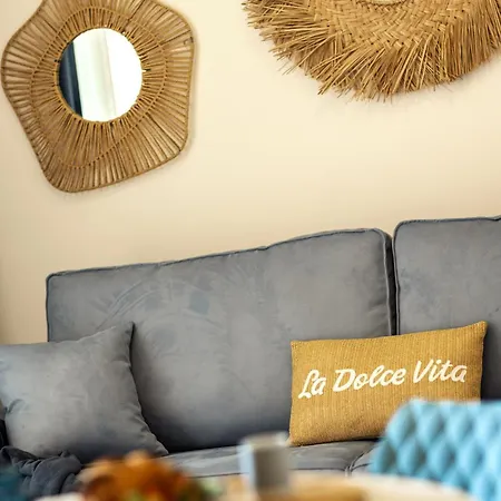 Maison Du Port - Boutique By Homey Experience Apartment Olbia